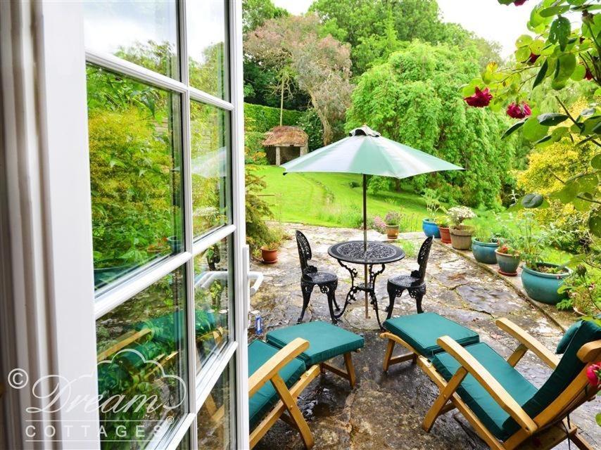 Sixpenny Cottage Upwey Buitenkant foto
