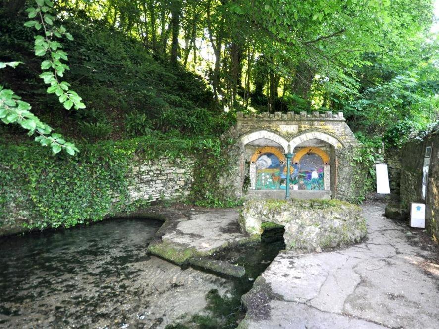 Sixpenny Cottage Upwey Buitenkant foto
